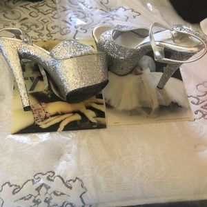 Silver glitter dance shoes